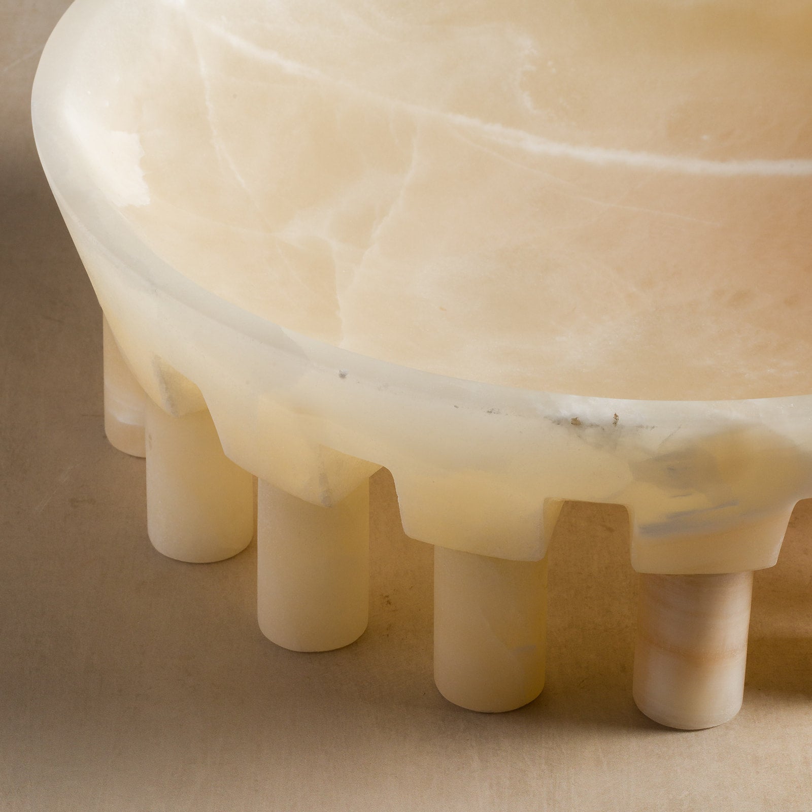 Pomona Bowl Large - Ivory Onyx