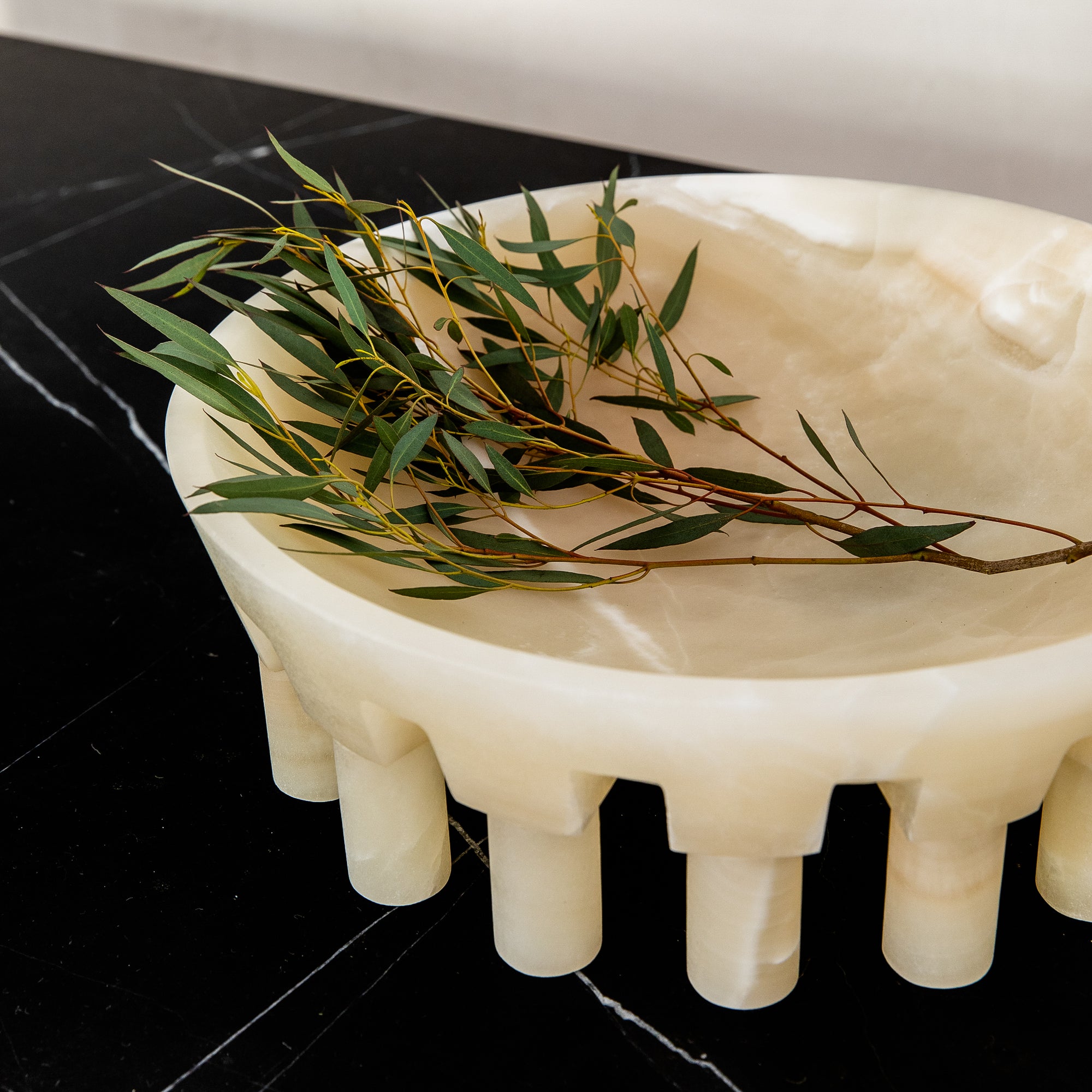 Pomona Bowl Large - Ivory Onyx