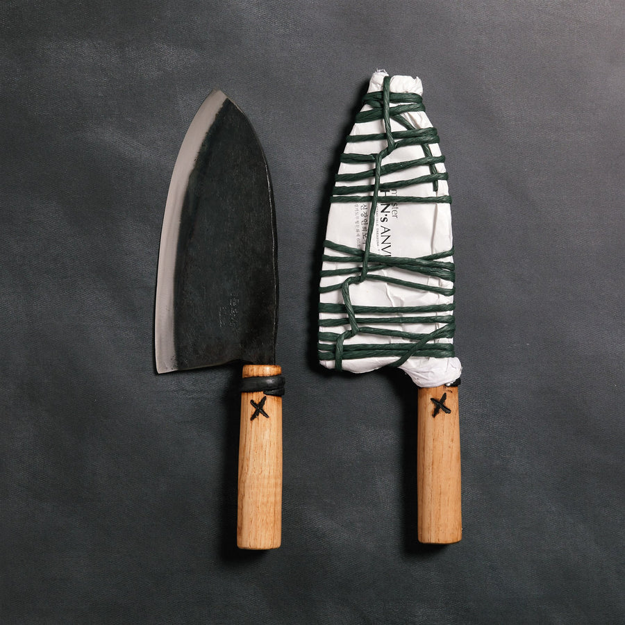 Master Shin's Anvil Chef Knife - Large – Studio H Collection
